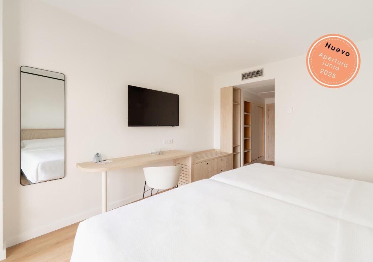 Hotel Rh Arena Gandia Bagian luar foto